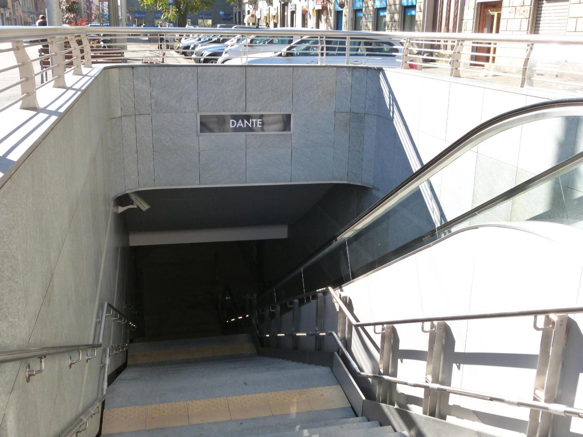 Near Metro Apartment *